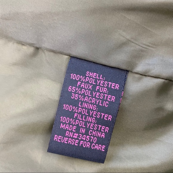 B Sweet olive green jacket size medium - Picture 9 of 11